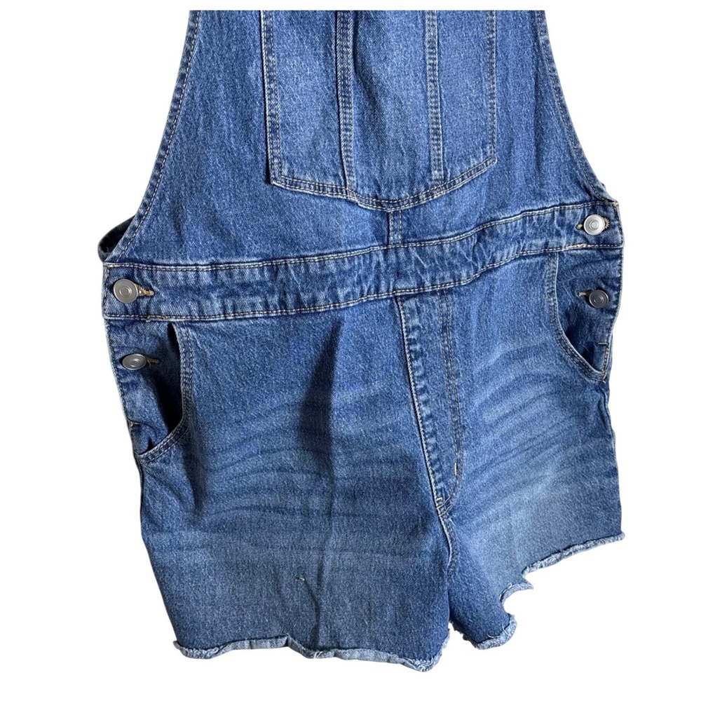 No Boundaries Womens Denim Shortalls Medium Wash Blue Raw Hem Size L 11-13 - Picture 2 of 8